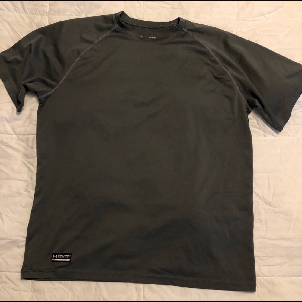 Under Armour HeatGear Charcoal Grey Short Sleeve Medium